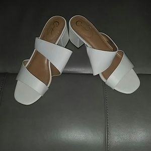Women sandals